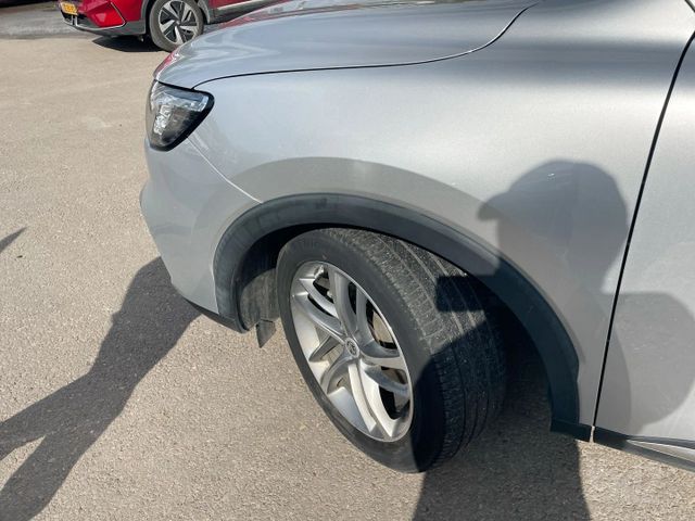 אם ג'י EHS PHEV