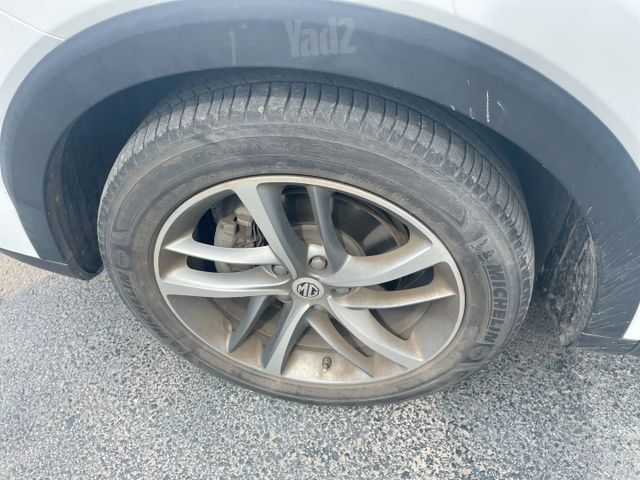 אם ג'י EHS PHEV