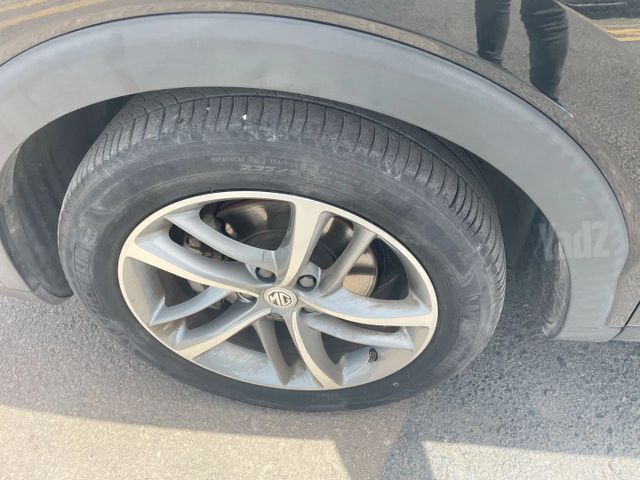 אם ג'י EHS PHEV
