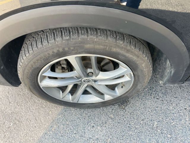 אם ג'י EHS PHEV