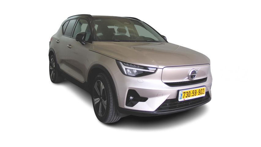 וולוו XC40