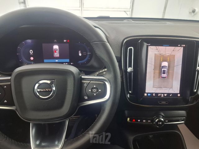 וולוו XC40