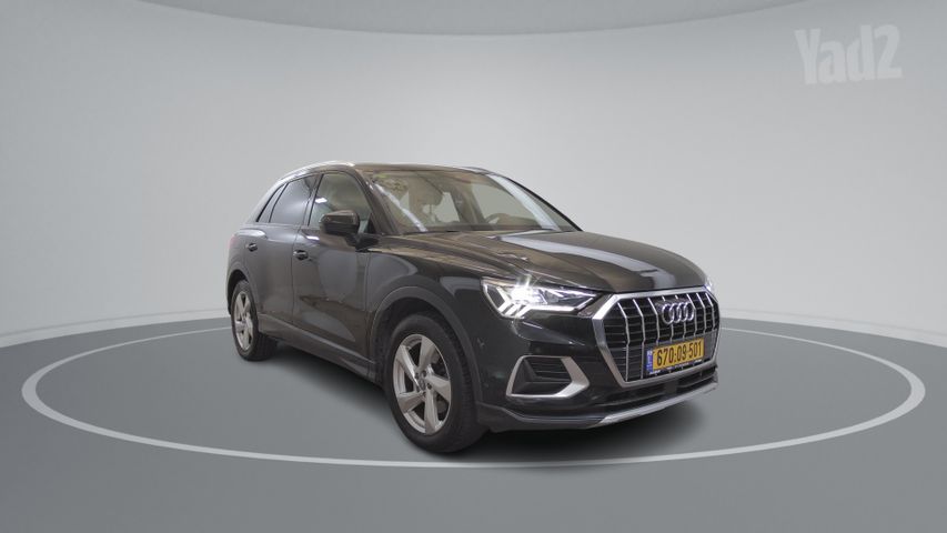 אאודי Q3