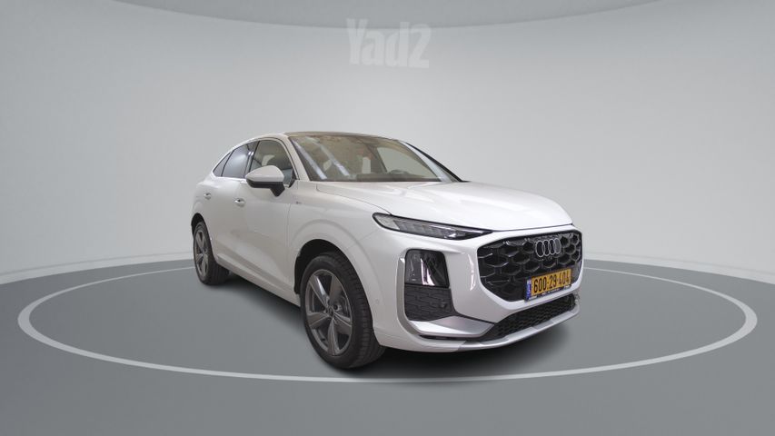 אאודי Q3
