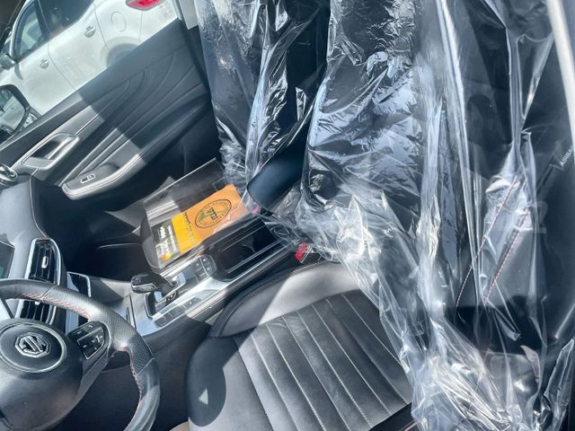 אם ג'י EHS PHEV