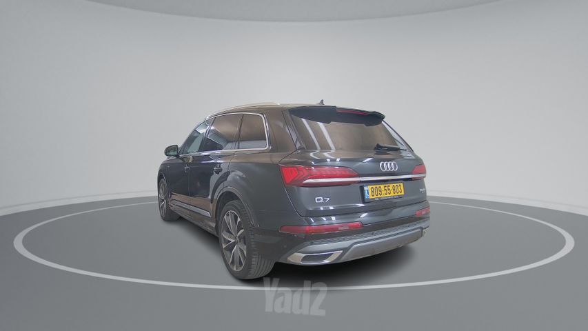 אאודי Q7