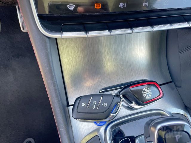 אם ג'י EHS PHEV