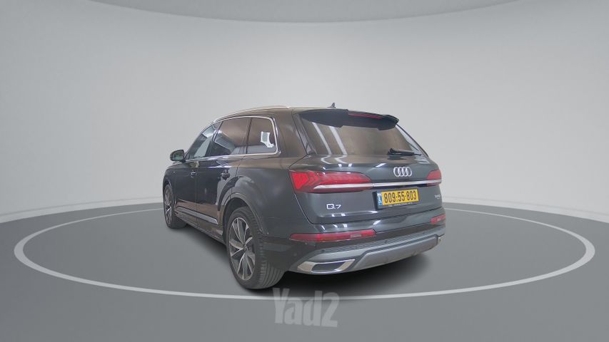 אאודי Q7