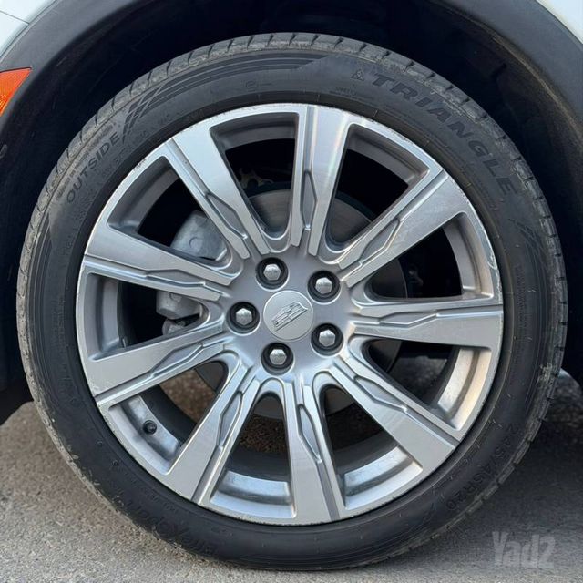 קאדילק XT4
