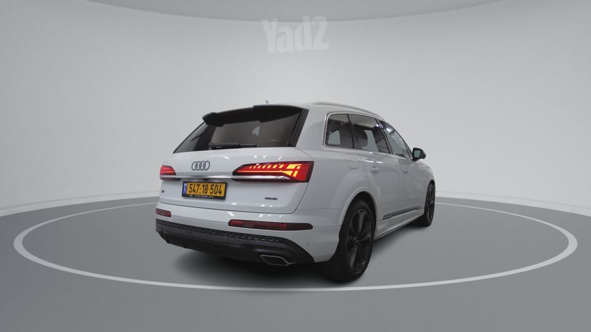 אאודי Q7