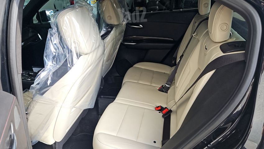 קאדילק XT4