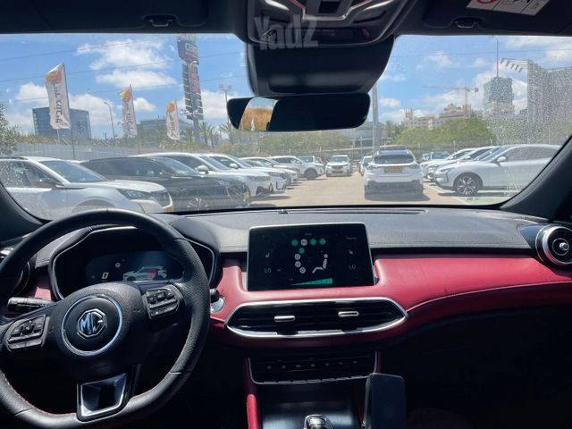 אם ג'י EHS PHEV