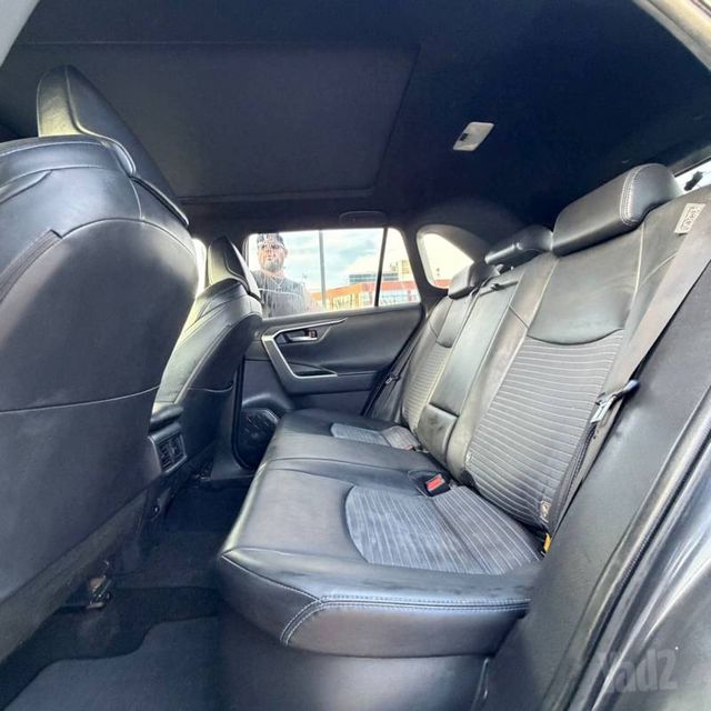 טויוטה RAV4