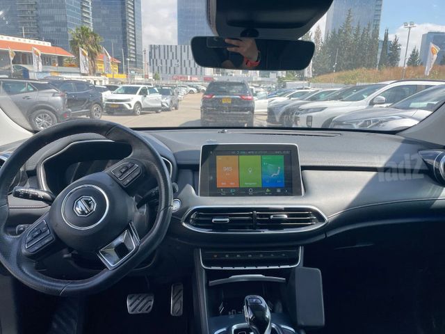 אם ג'י EHS PHEV