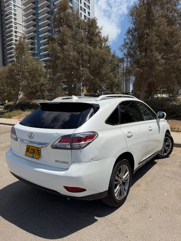 לקסוס RX