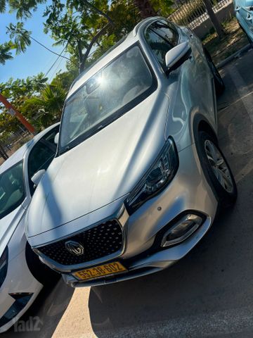 אם ג'י EHS PHEV
