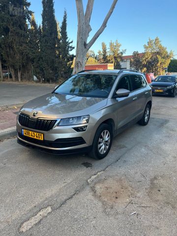 סקודה קארוק