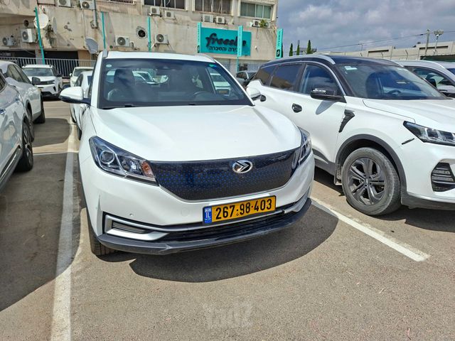 מודעת רכב סרס EV-3