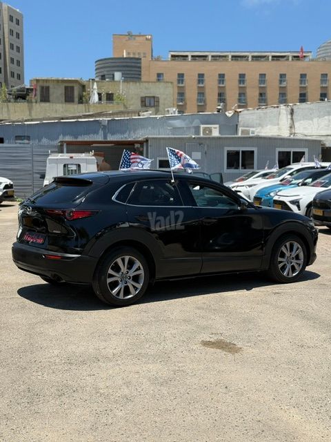 מאזדה CX-30
