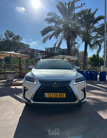 לקסוס RX