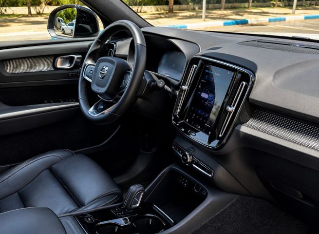 וולוו XC40