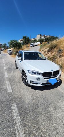ב מ וו X5