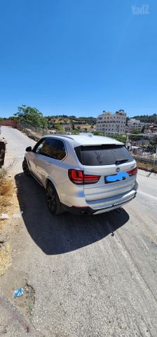 ב מ וו X5