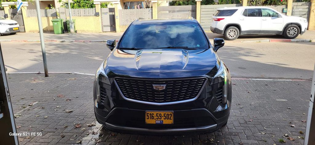 קאדילק XT4