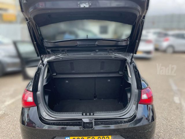 יונדאי i20