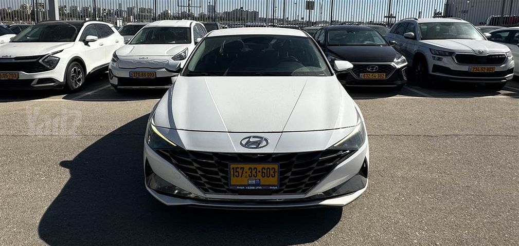 מודעת רכב יונדאי אלנטרה