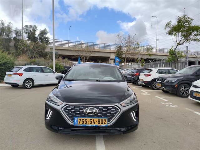 מודעת רכב יונדאי איוניק