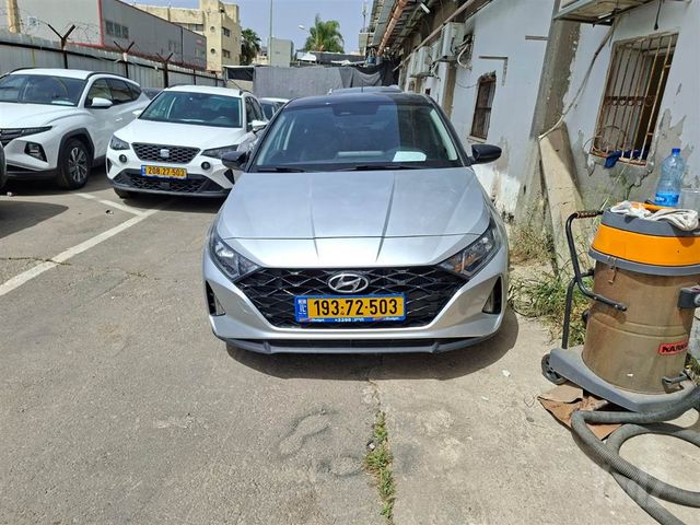 מודעת רכב יונדאי i20