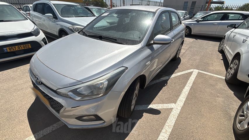 מודעת רכב יונדאי i20