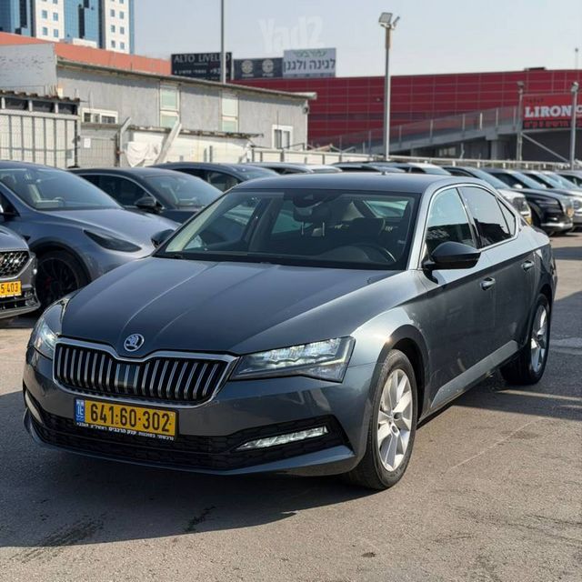 סקודה סופרב