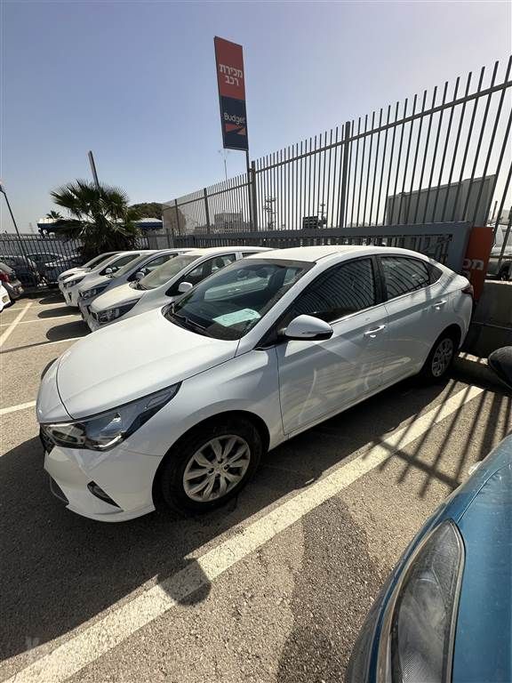 מודעת רכב יונדאי אקסנט i25 1