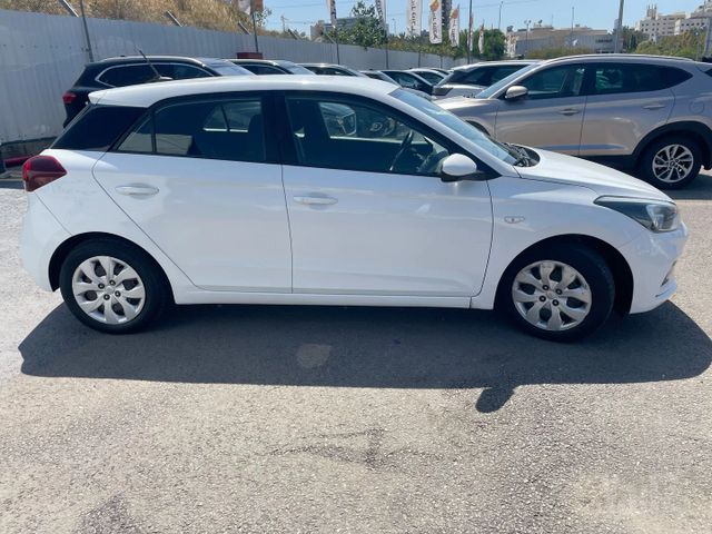 מודעת רכב יונדאי i20 1