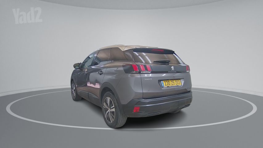 פיג'ו 3008
