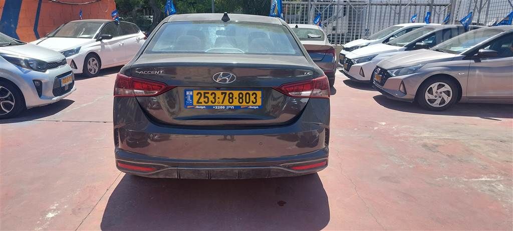 מודעת רכב יונדאי אקסנט i25 1