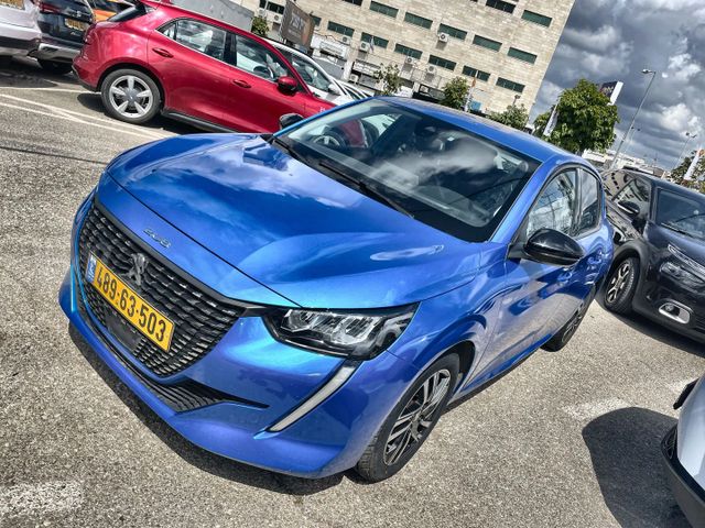 פיג'ו 208
