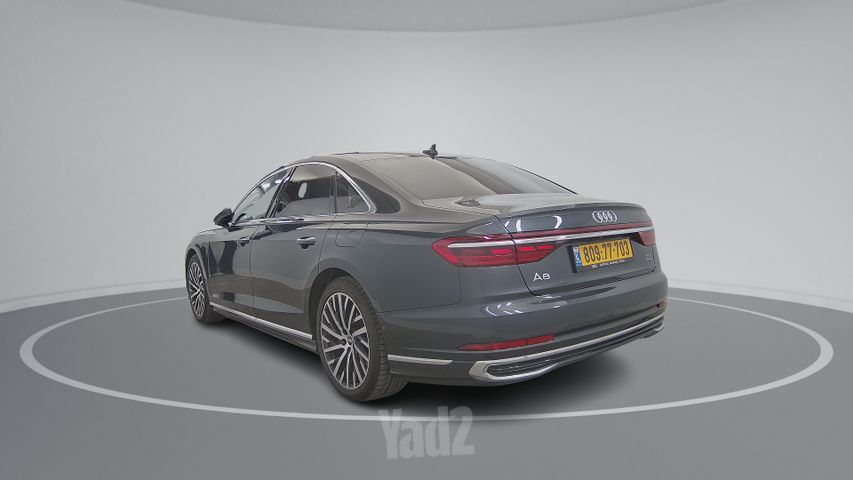 אאודי A8