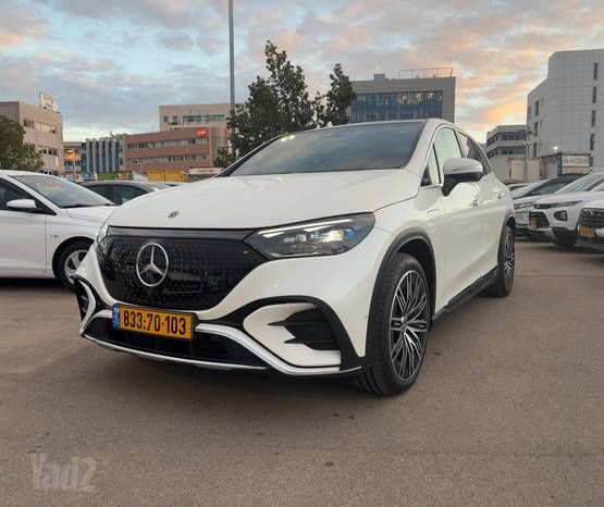מרצדס-בנץ EQE SUV
