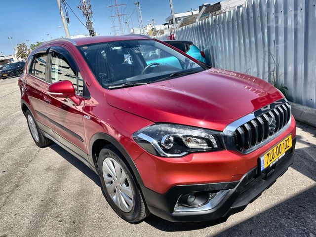 סוזוקי S-Cross