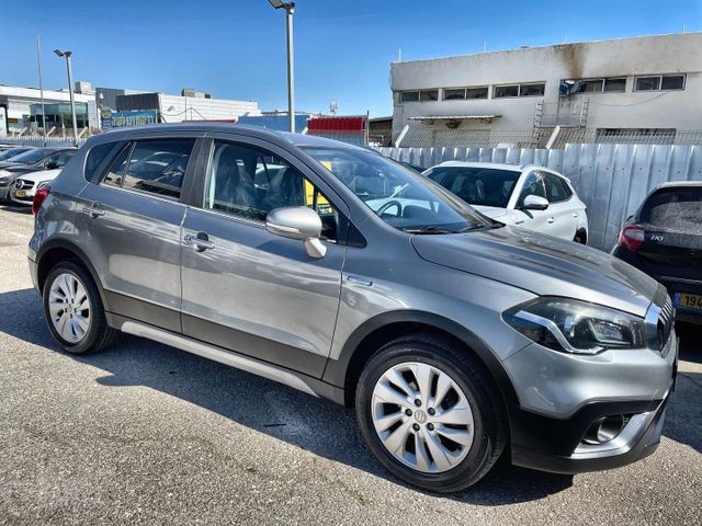 סוזוקי S-Cross