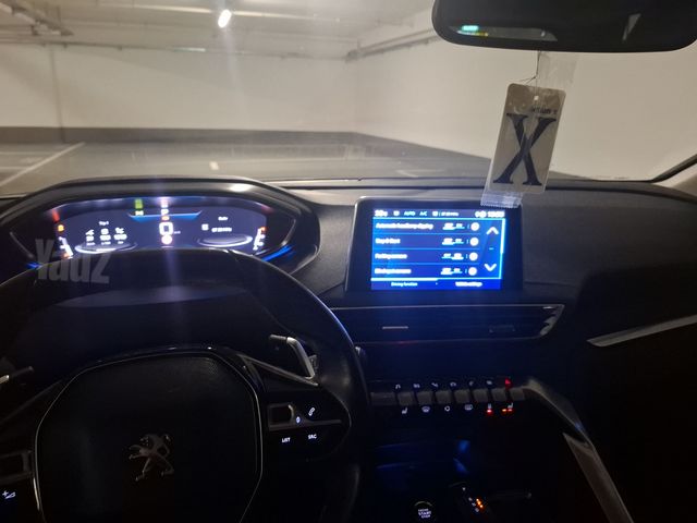 פיג'ו 5008