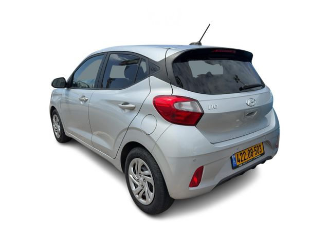 יונדאי i10
