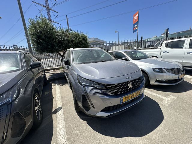 מודעת רכב פיג'ו 5008 2