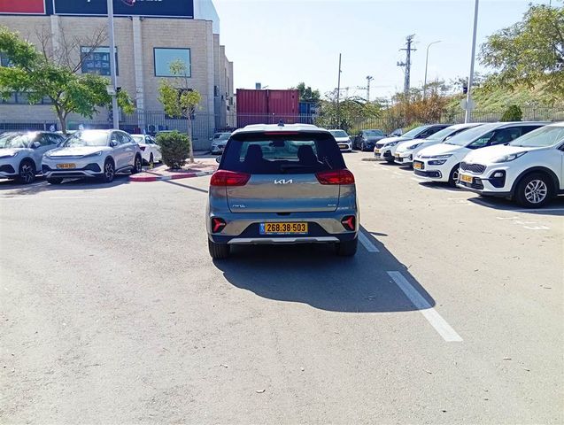 מודעת רכב קיה נירו פלוס 2