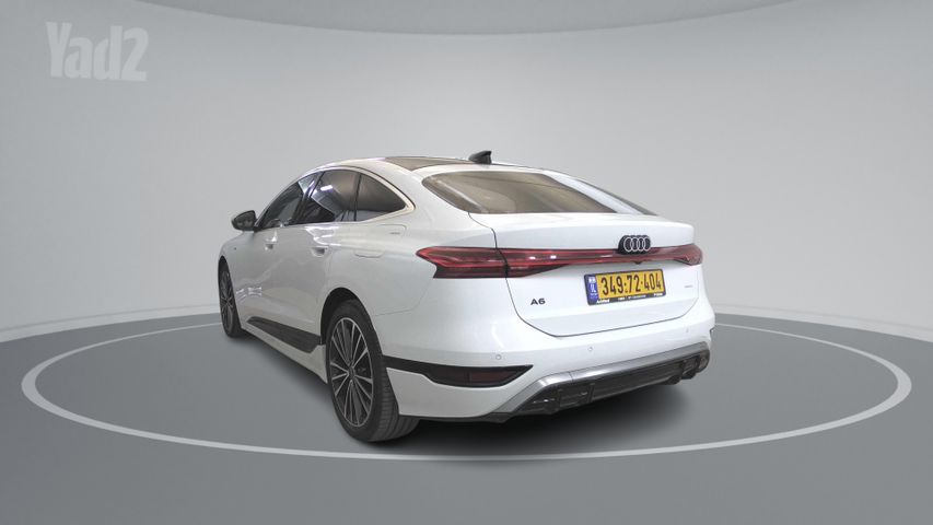 אאודי A6