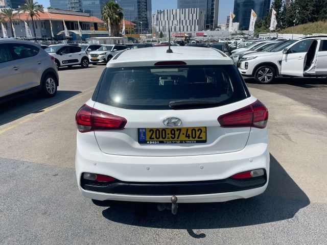מודעת רכב יונדאי i20 2