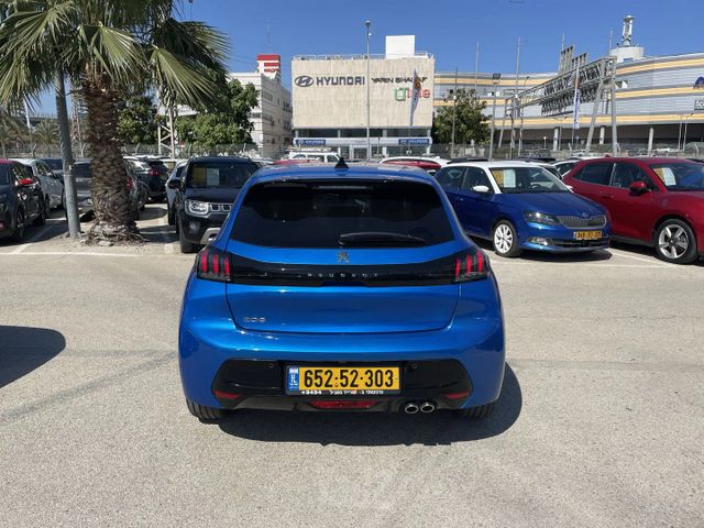 פיג'ו 208